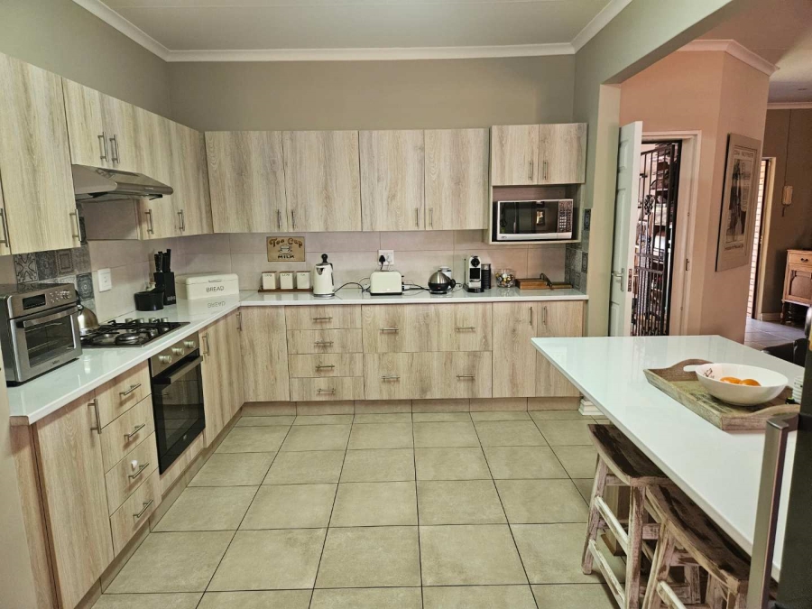 3 Bedroom Property for Sale in Hillcrest Northern Cape